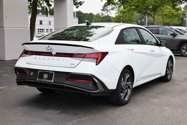 Certified Used 2025 Serenity White Hyundai SEL Sport image 7
