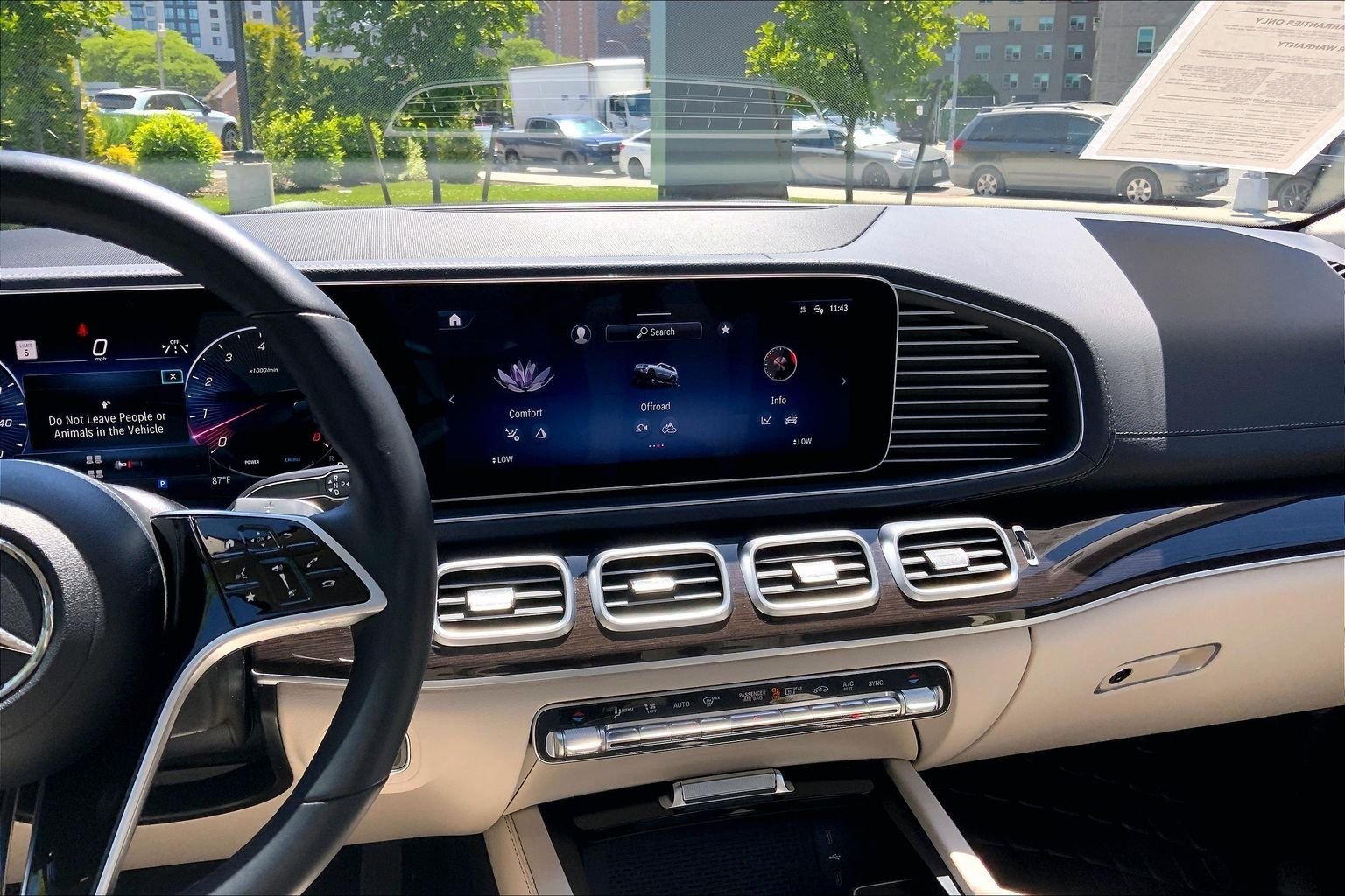 Used 2025 Polar White Mercedes-Benz GLS 450 image 6