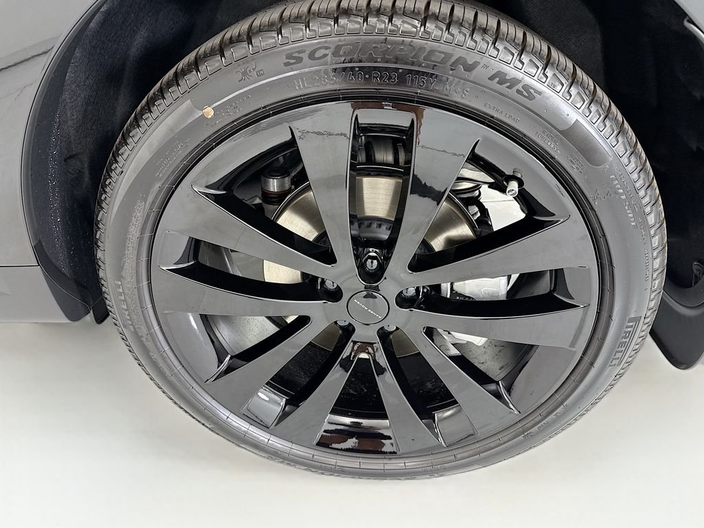 New 2026 Santorini Black Land Rover SE image 31
