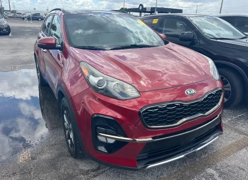 Used 2020 Hyper Red Kia S image 2