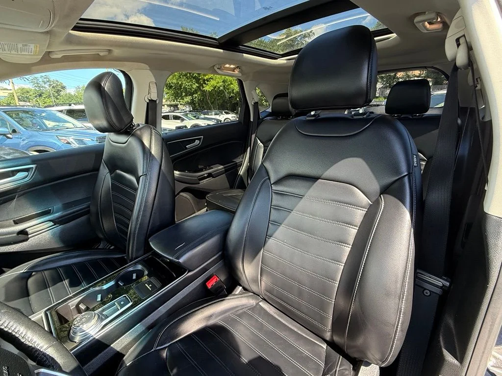Used 2019 Blue Metallic Ford SEL image 24