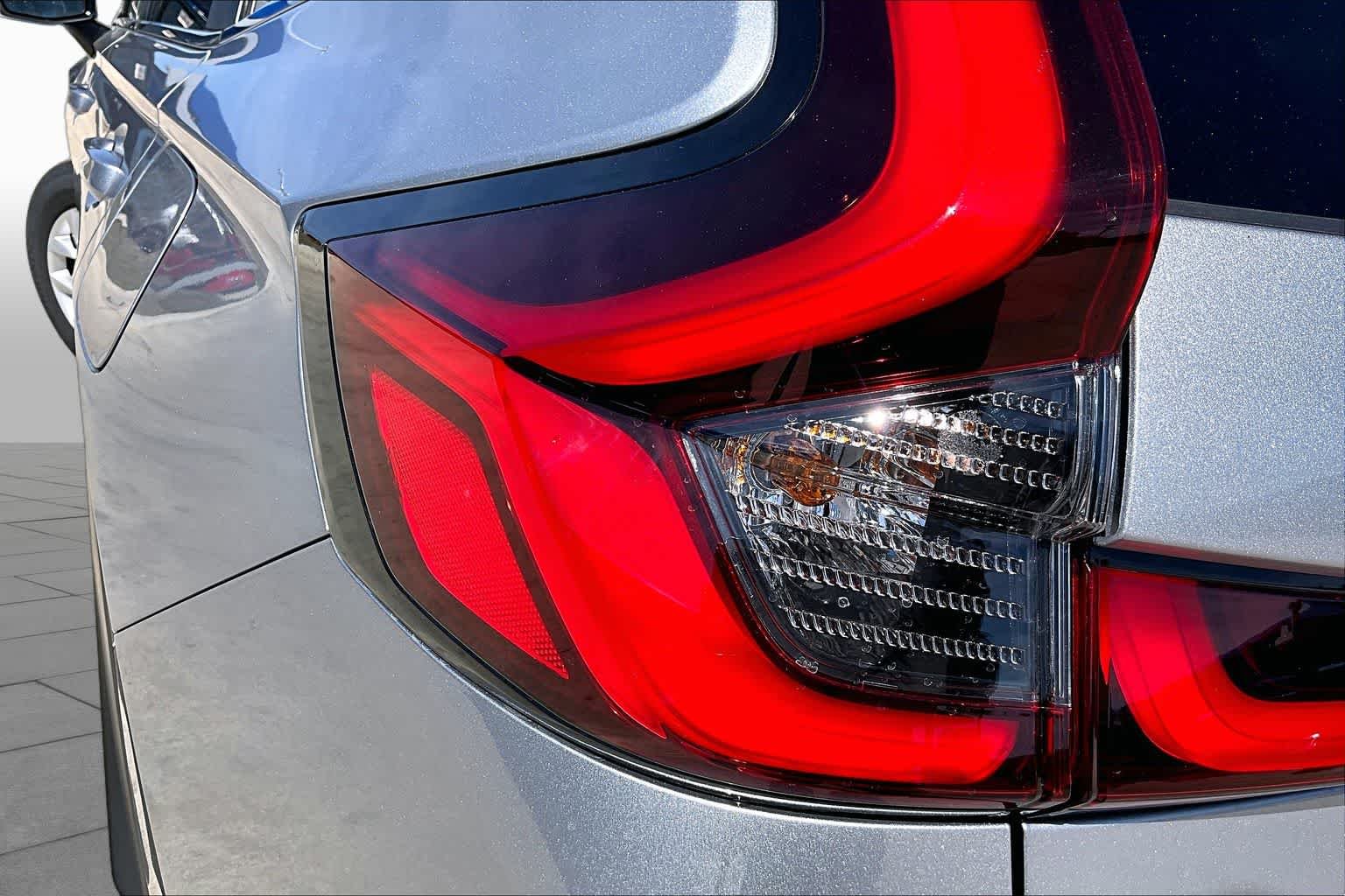 New 2026 Solar Silver Metallic Honda LX image 14