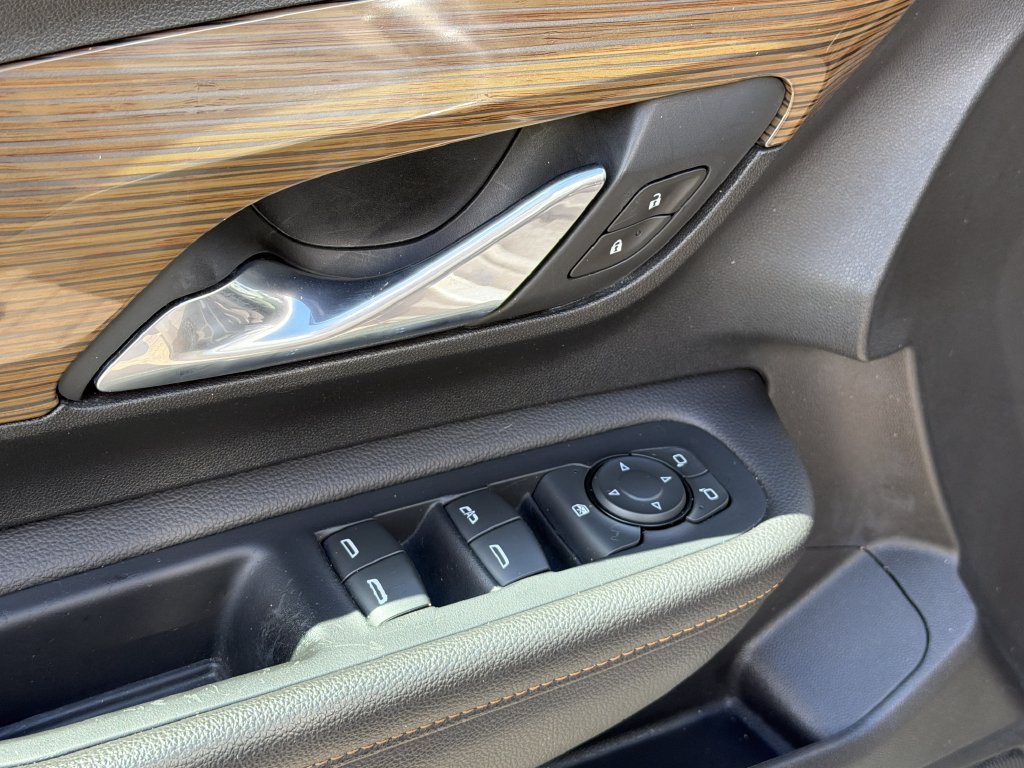 2020 GMC Terrain SLE - Photo 22