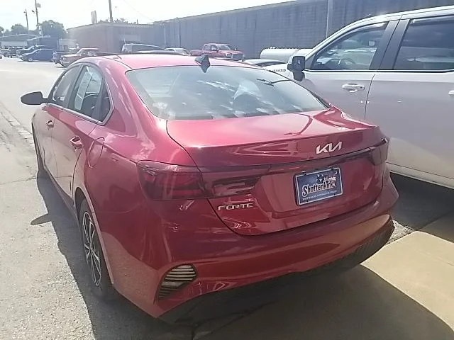 Certified Used 2024 Red Kia LXS image 16