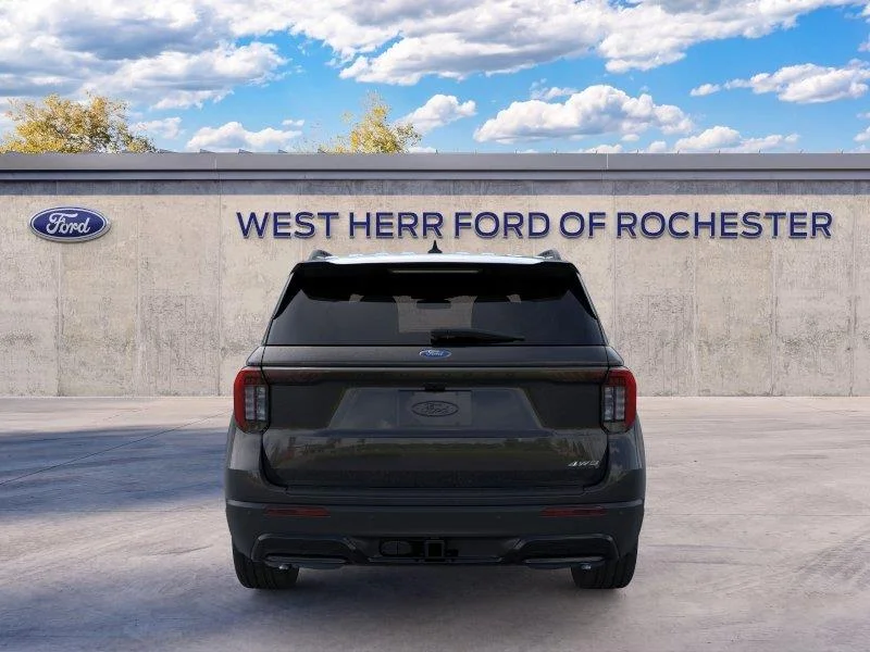 New 2026 Agate Black Metallic Ford ST-Line image 6