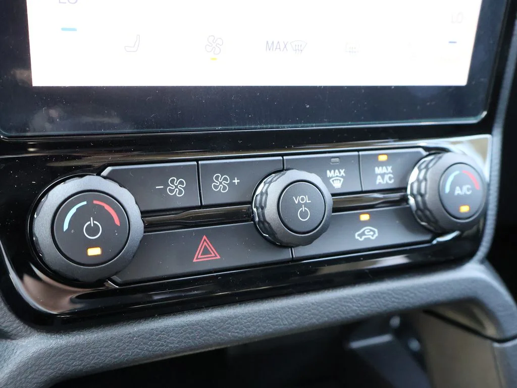 New 2026 Desert Sand Ford XLT image 35