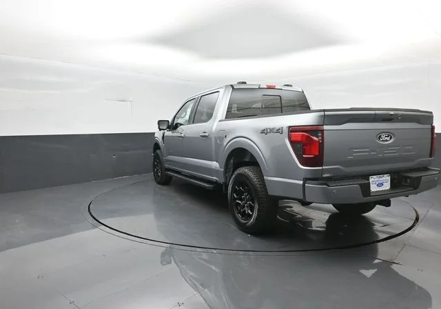New 2026 Iconic Silver Metallic Ford XLT image 5