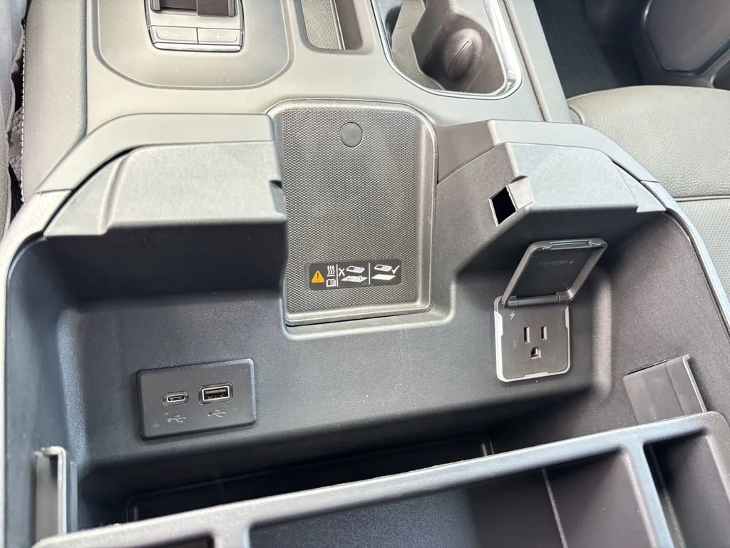 New 2026 Glacier White Tricoat GMC Denali image 25