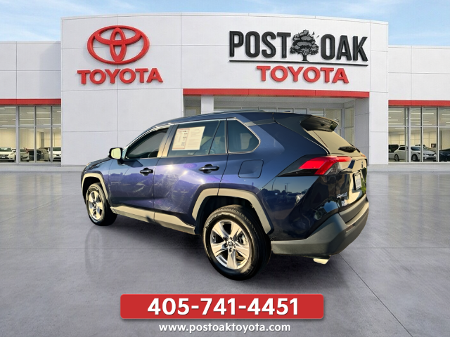 Used 2025 Blue Toyota XLE image 5