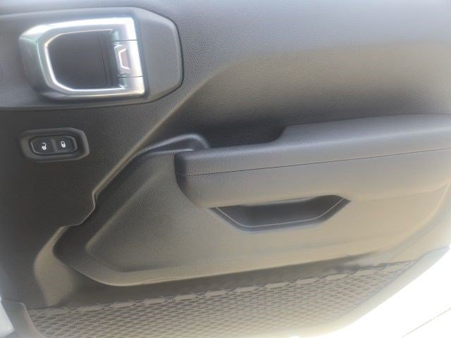 New 2026 Bright White Clearcoat Jeep Sport image 6