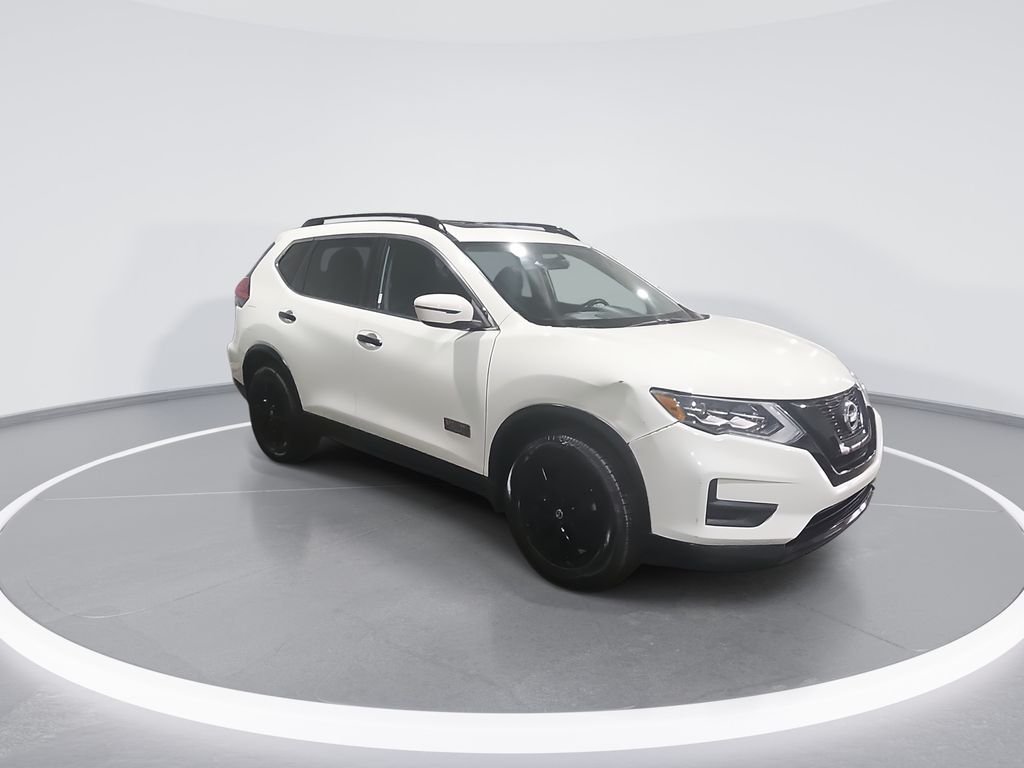 Used 2017 Nissan Rogue SV with VIN 5N1AT2MV9HC768031 for sale in Columbia, KY