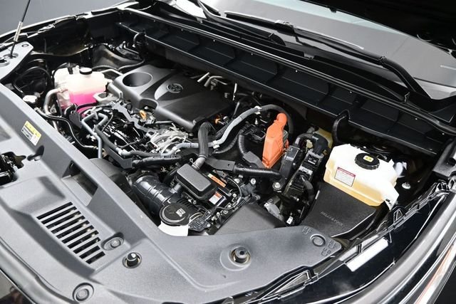 Used 2021 Black Toyota XLE image 49