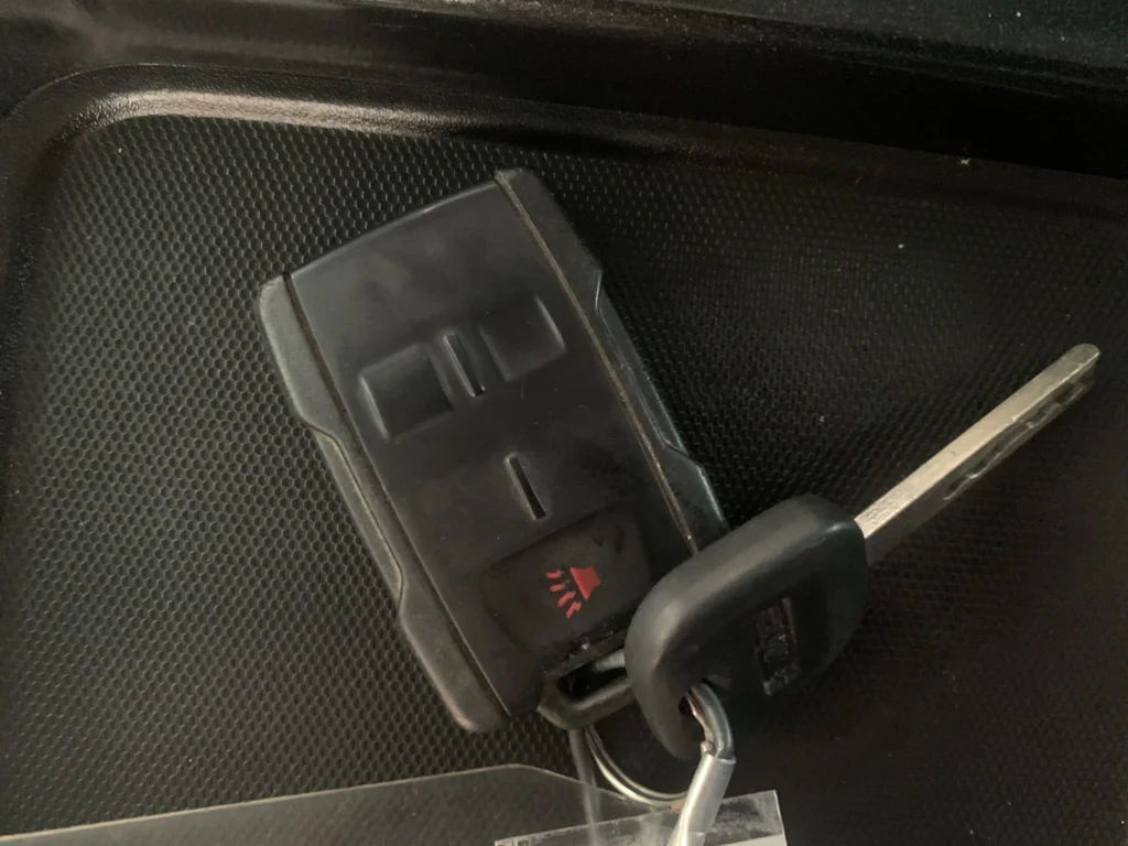 Used 2015 Summit White GMC SLE image 29