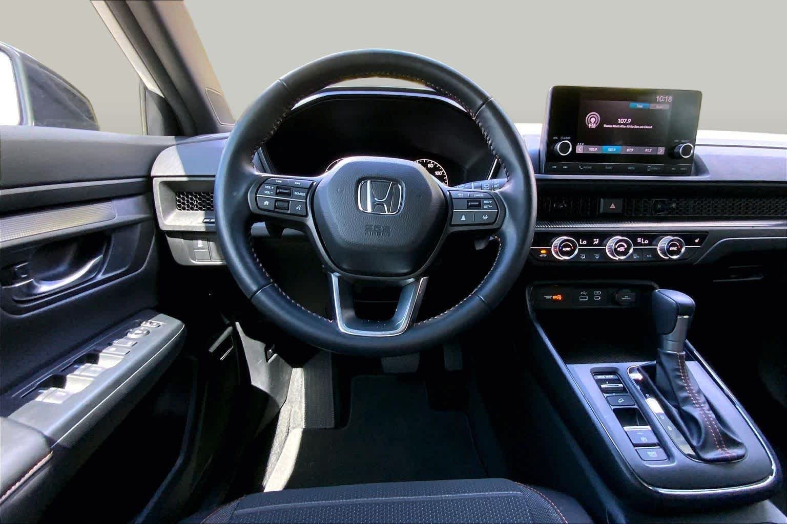 Used 2025 Platinum White Pearl Honda Sport image 6