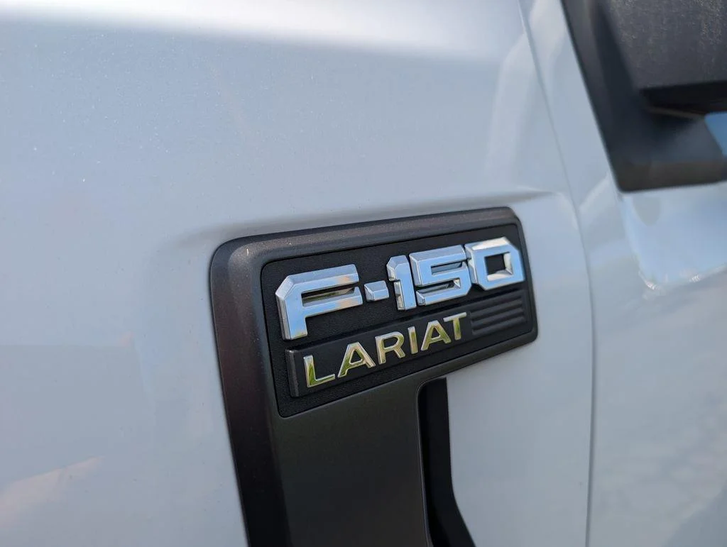 Used 2021 Oxford White Ford LARIAT image 5