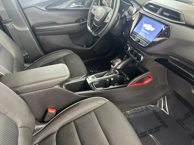 Used 2023 Red Chevrolet RS image 21