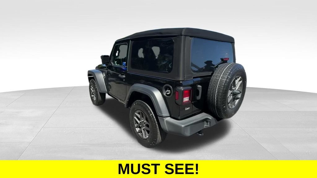 Used 2024 Black Jeep Sport S image 3