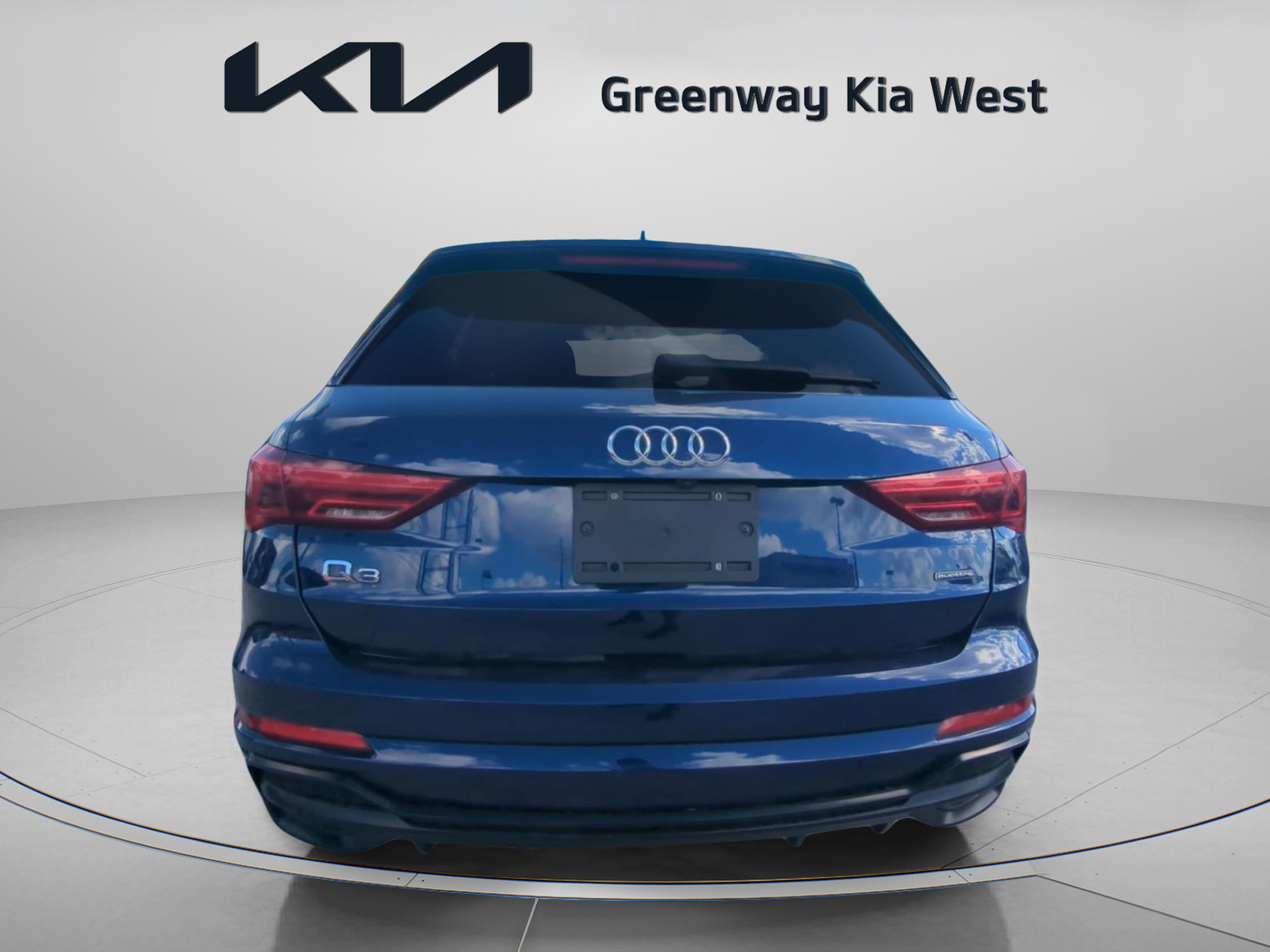 2022 Audi Q3 S Line Premium Plus - Photo 7