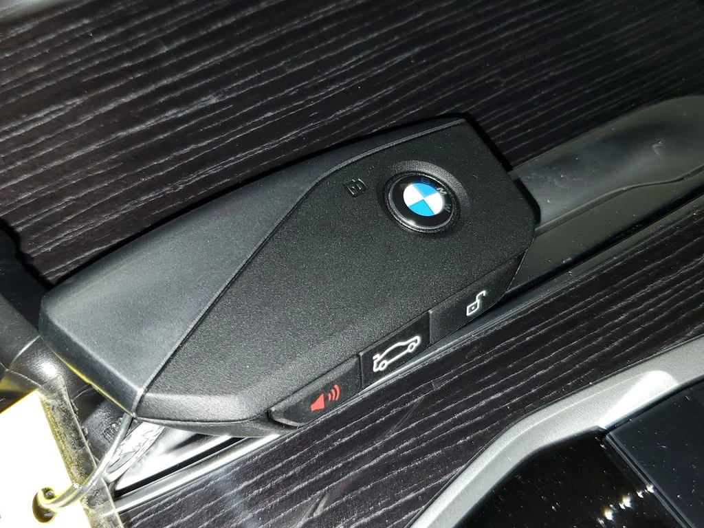 Used 2026 Brooklyn Grey Metallic BMW sDrive40i image 26