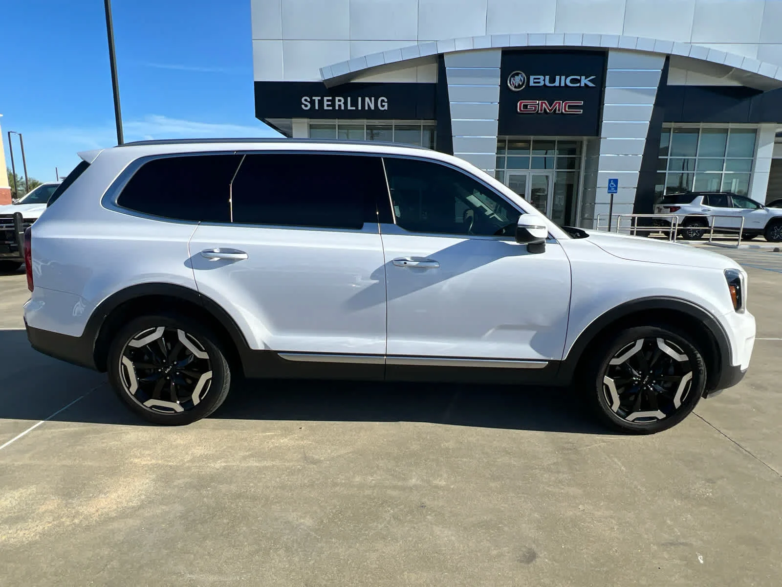2024 Kia Telluride S FWD's photo