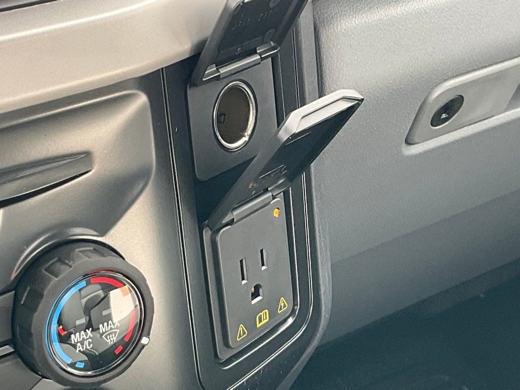 New 2026 Oxford White Ford F-350® XL image 16