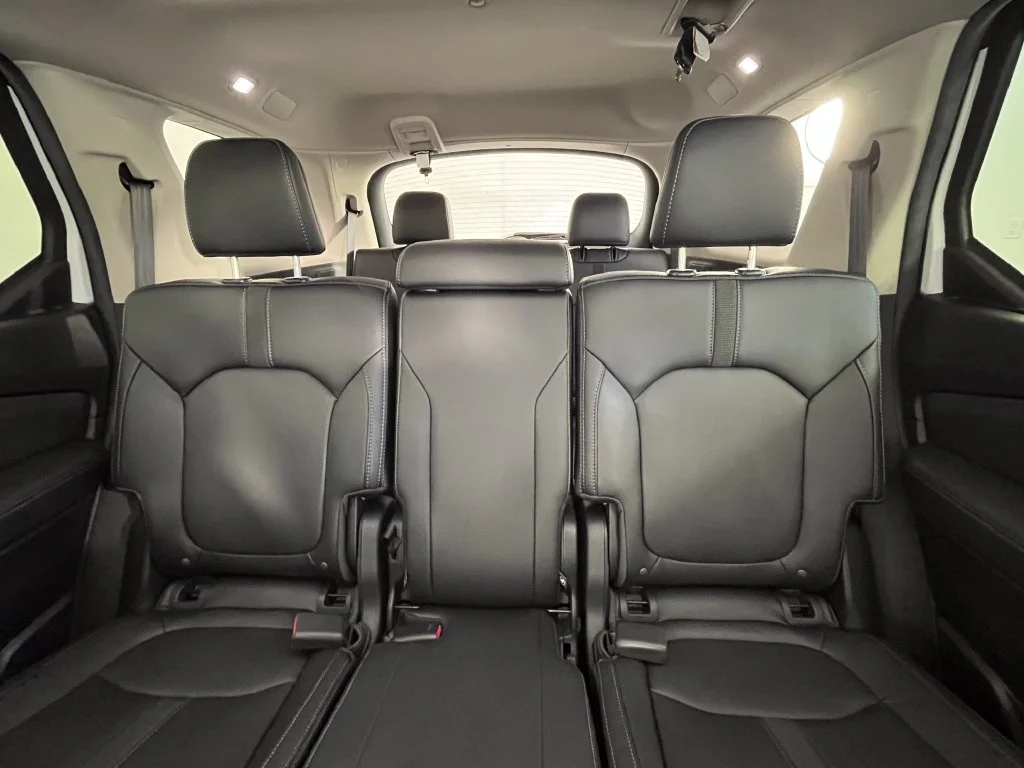 Used 2024 Platinum White Pearl Honda Touring image 18