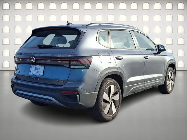 Certified Used 2025 Gray Volkswagen 1.5T S image 7
