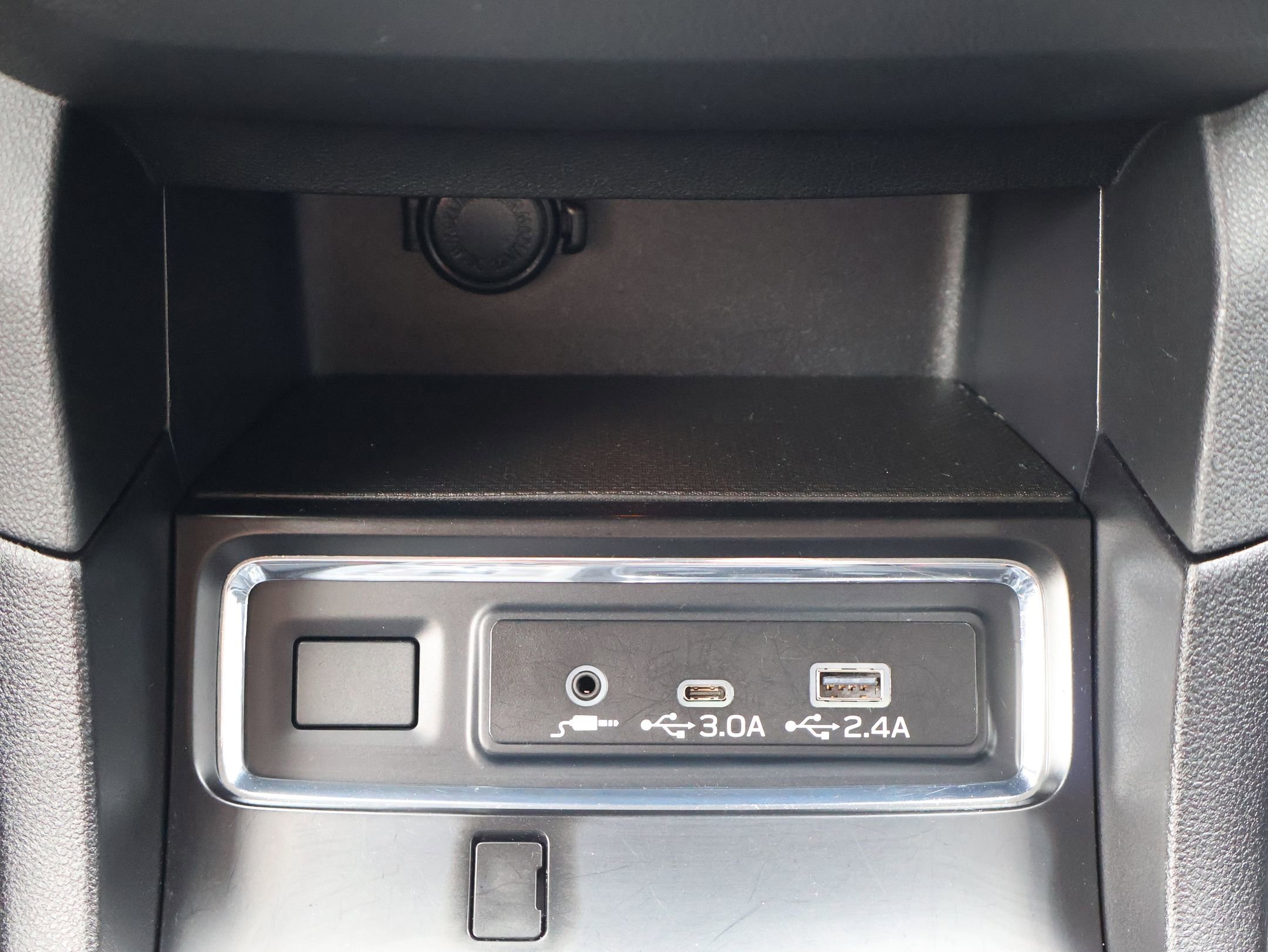 2025 Subaru Ascent Premium - Photo 17