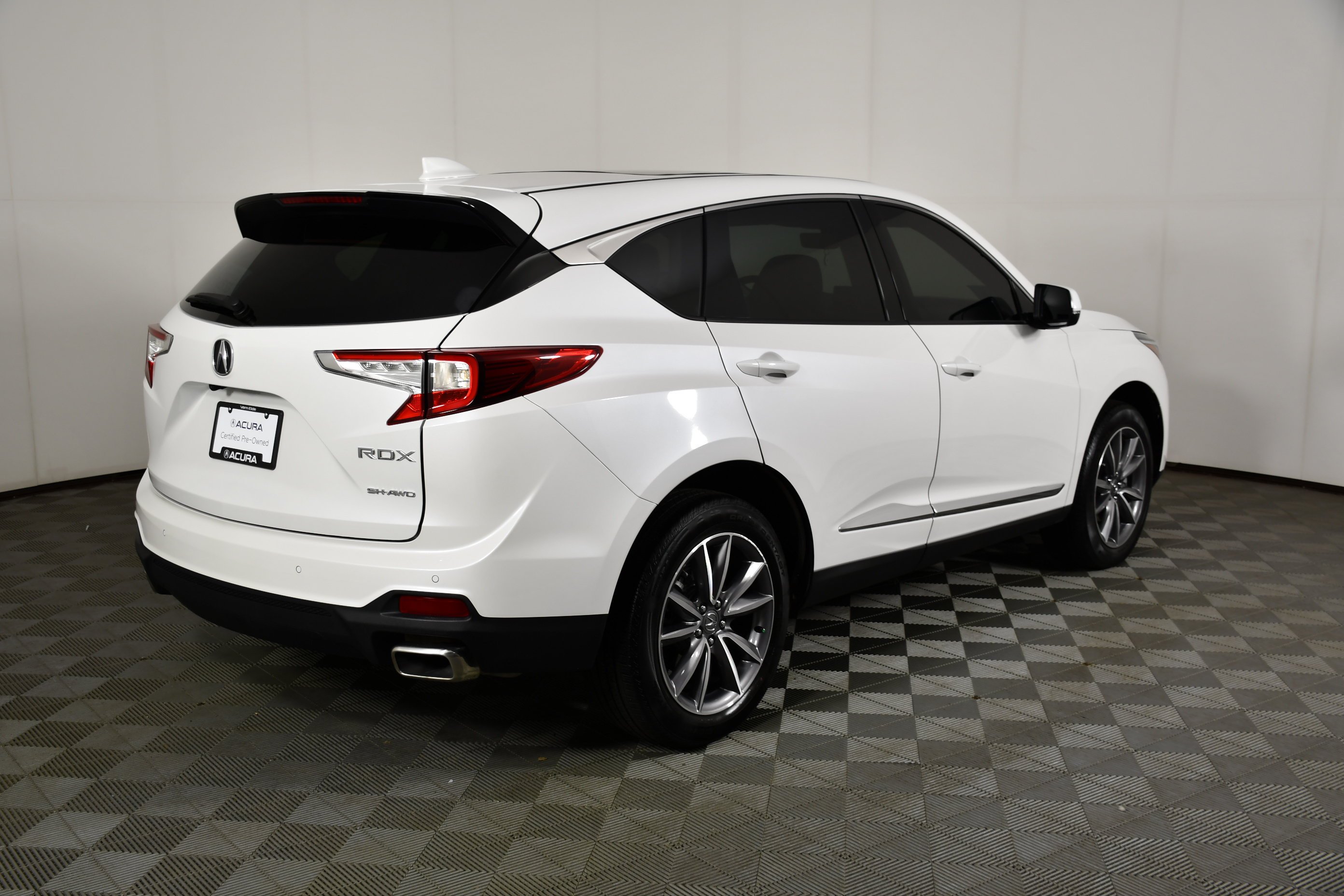 Certified Used 2024 Platinum White Pearl Acura w/Technology Package image 60