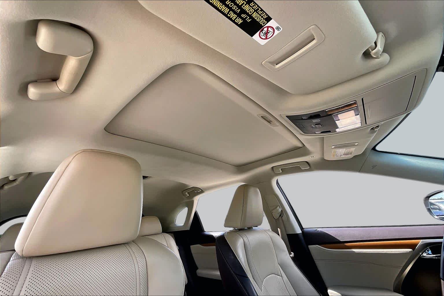 Used 2016 Eminent White Pearl Lexus  image 12