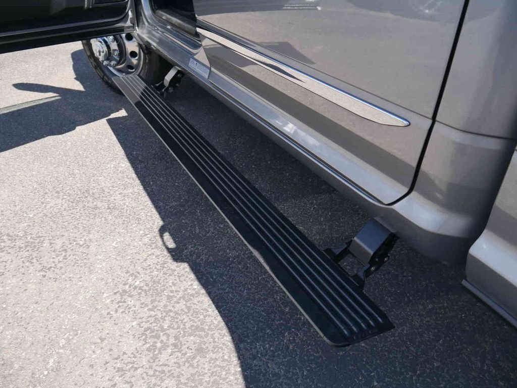 Certified Used 2024 Silver Ram Limited image 19