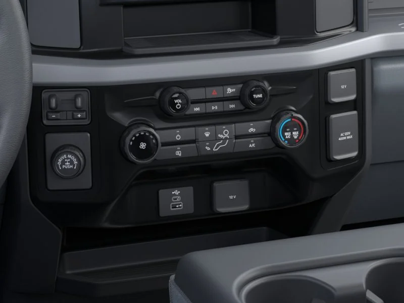 2025 Ford F-250 Super Duty XL - Photo 15