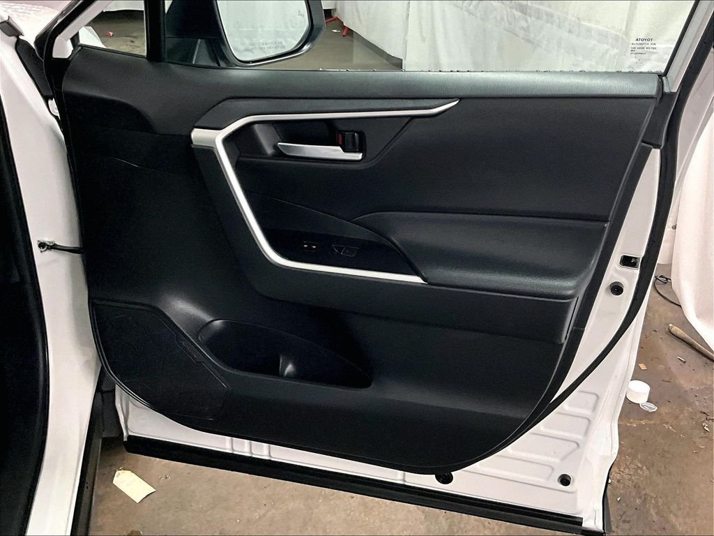 Used 2024 White Toyota XLE image 12