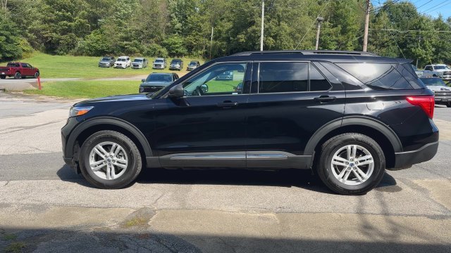 Used 2022 Agate Black Metallic Ford XLT image 10