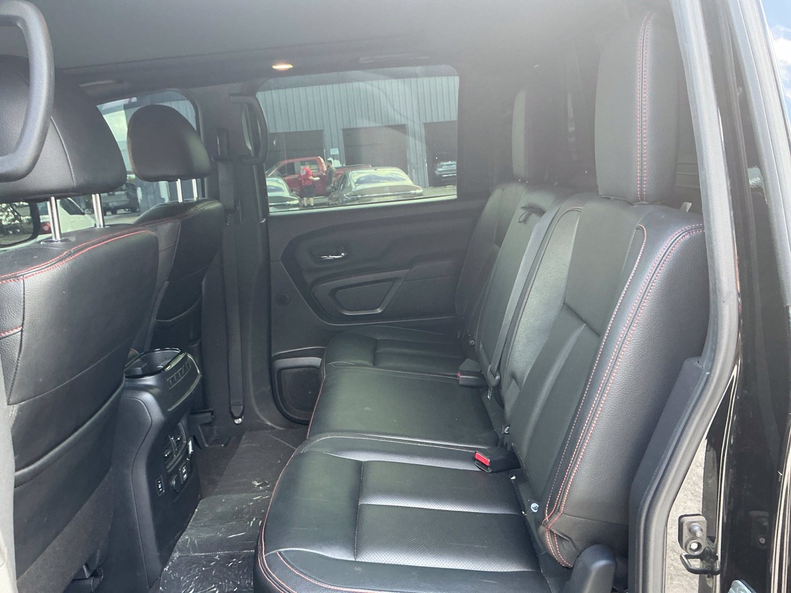Used 2021 Black Nissan PRO-4X image 13