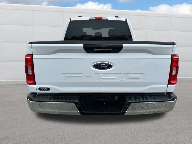 Used 2023 White Ford XLT image 19
