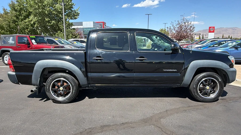 Used 2012 Toyota Tacoma Base with VIN 5TFJX4CN8CX015078 for sale in Carson City, NV