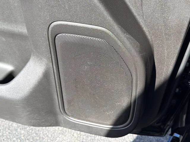 Used 2019 BLACK Chevrolet LTZ image 21