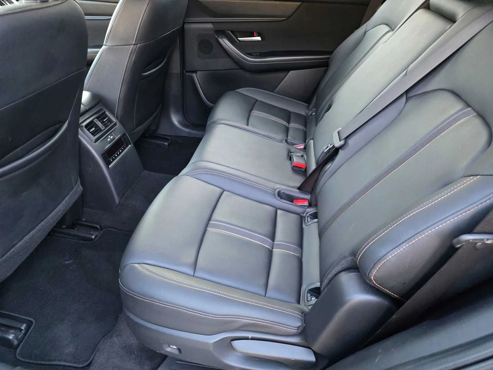 2025 Mazda CX-90 Select Package - Photo 14