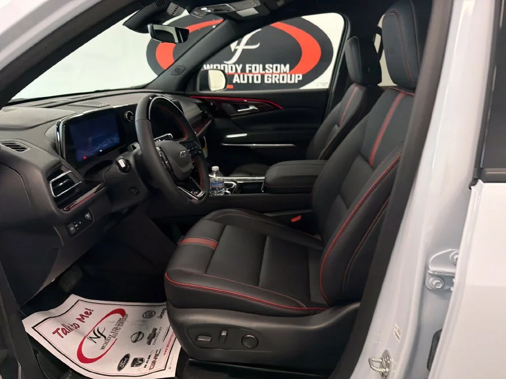 New 2027 Polar White Tricoat Chevrolet RS image 11