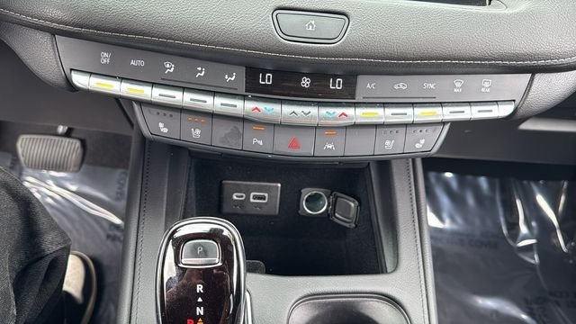 Used 2023 Silver Metallic Cadillac Premium Luxury image 28