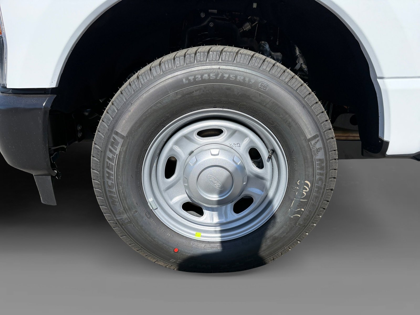 New 2026 Oxford White Ford F-250® XL image 9