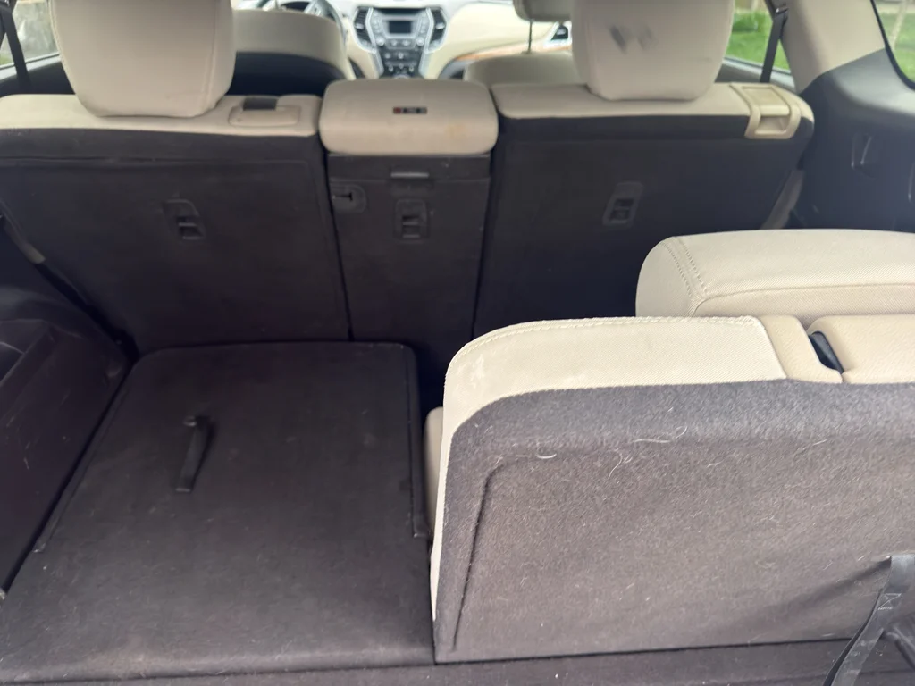 Used 2015 Frosted Mocha Hyundai GLS image 9