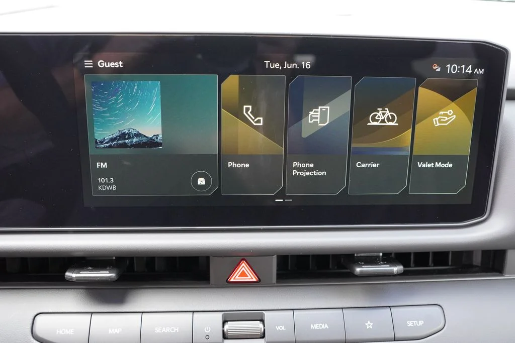 New 2027 Terrain Brown / Black Roof Kia X-Line S image 15