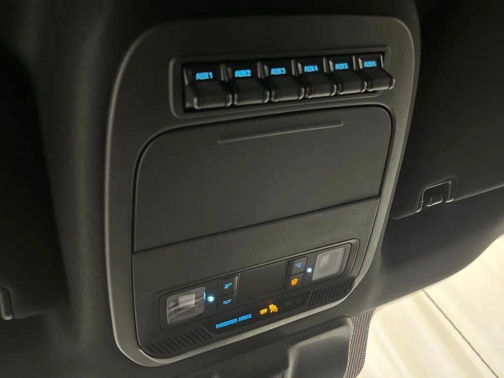 Used 2023 Blue Ford Tremor image 17