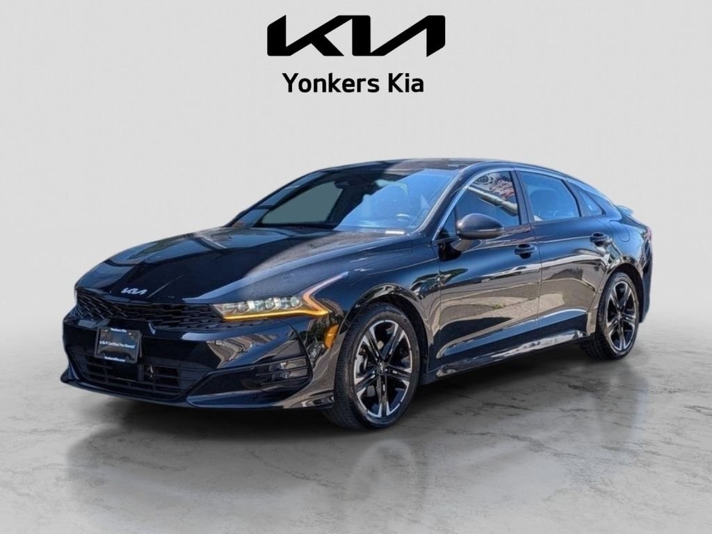 Used 2024 Black Kia GT-Line image 2