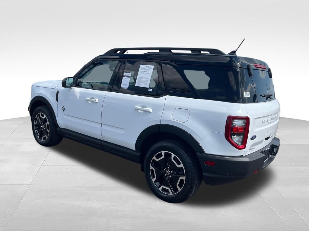 Used 2023 White Ford Outer Banks image 3
