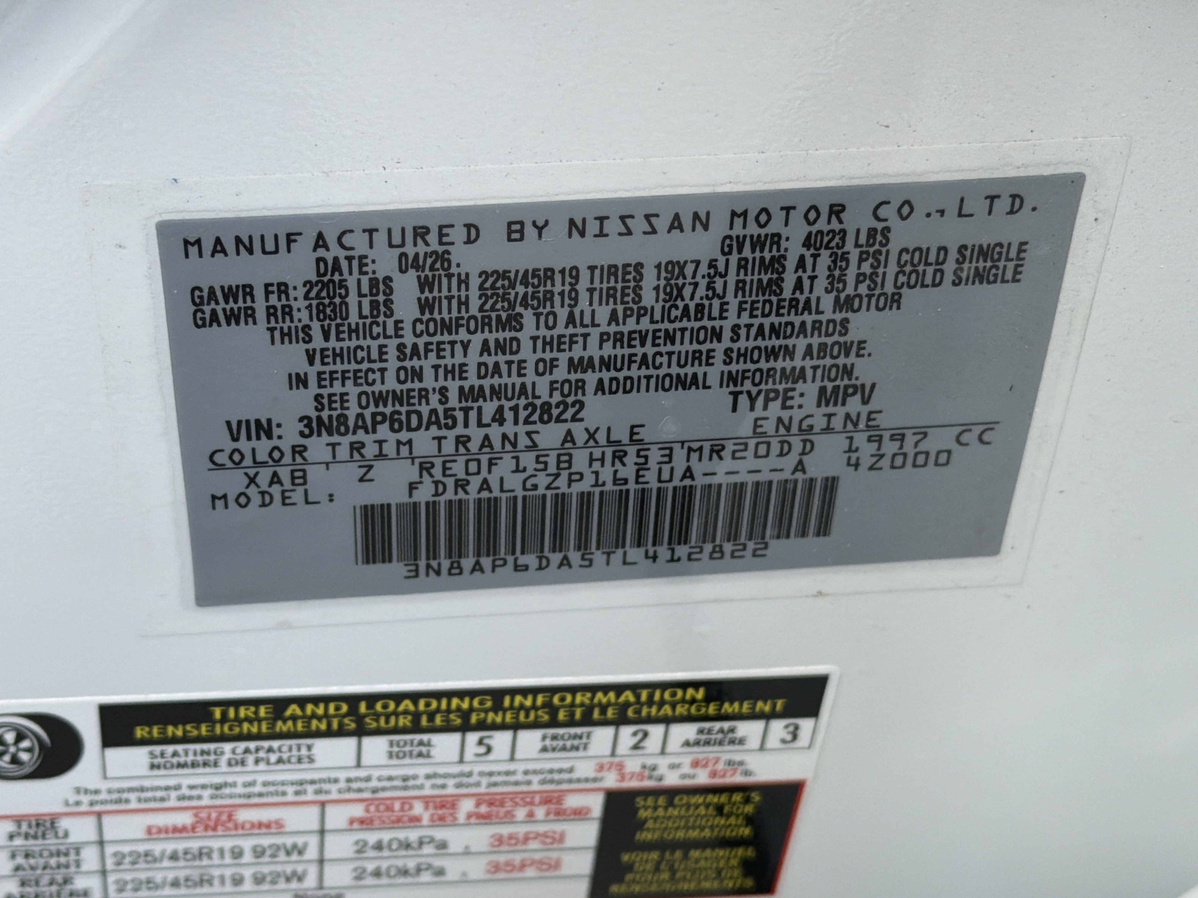 New 2026 Aspen White Tricoat/Super Black Nissan SR image 33