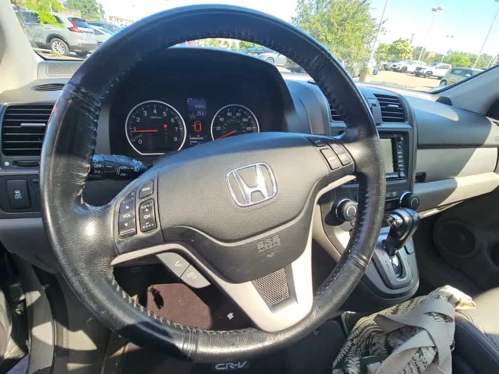 Used 2010 Alabaster Silver Metallic Honda EX-L image 7