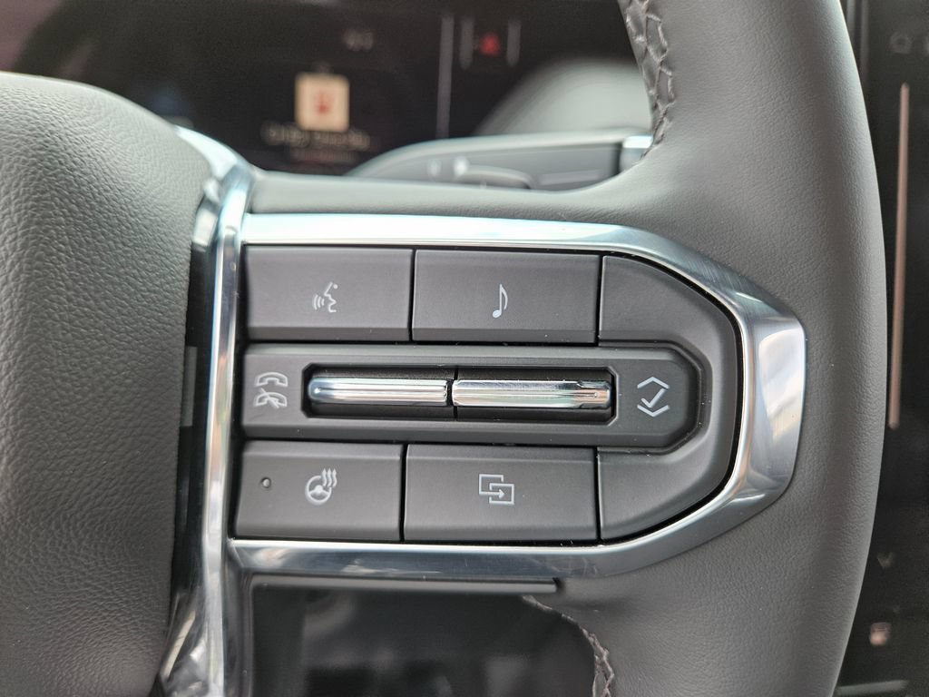 Used 2025 Sterling Metallic GMC Denali image 26
